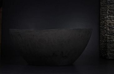 Deep charcoal WAVY concrete bowl