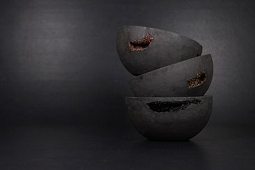 Geode charcoal concrete bowl